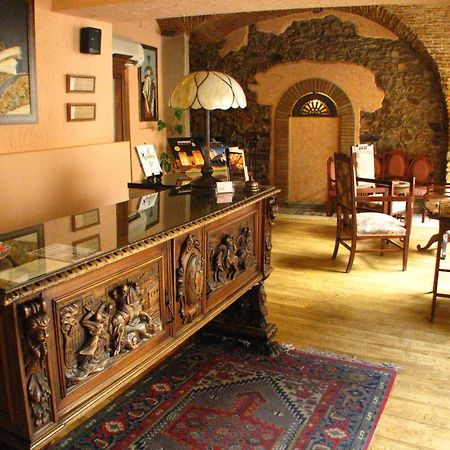 Hotel Don Carlos Cáceres Kültér fotó