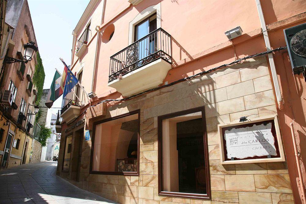 Hotel Don Carlos Cáceres Kültér fotó