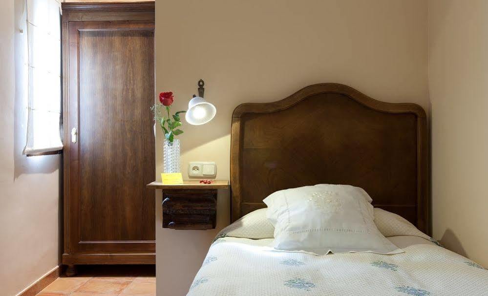 Hotel Don Carlos Cáceres Kültér fotó